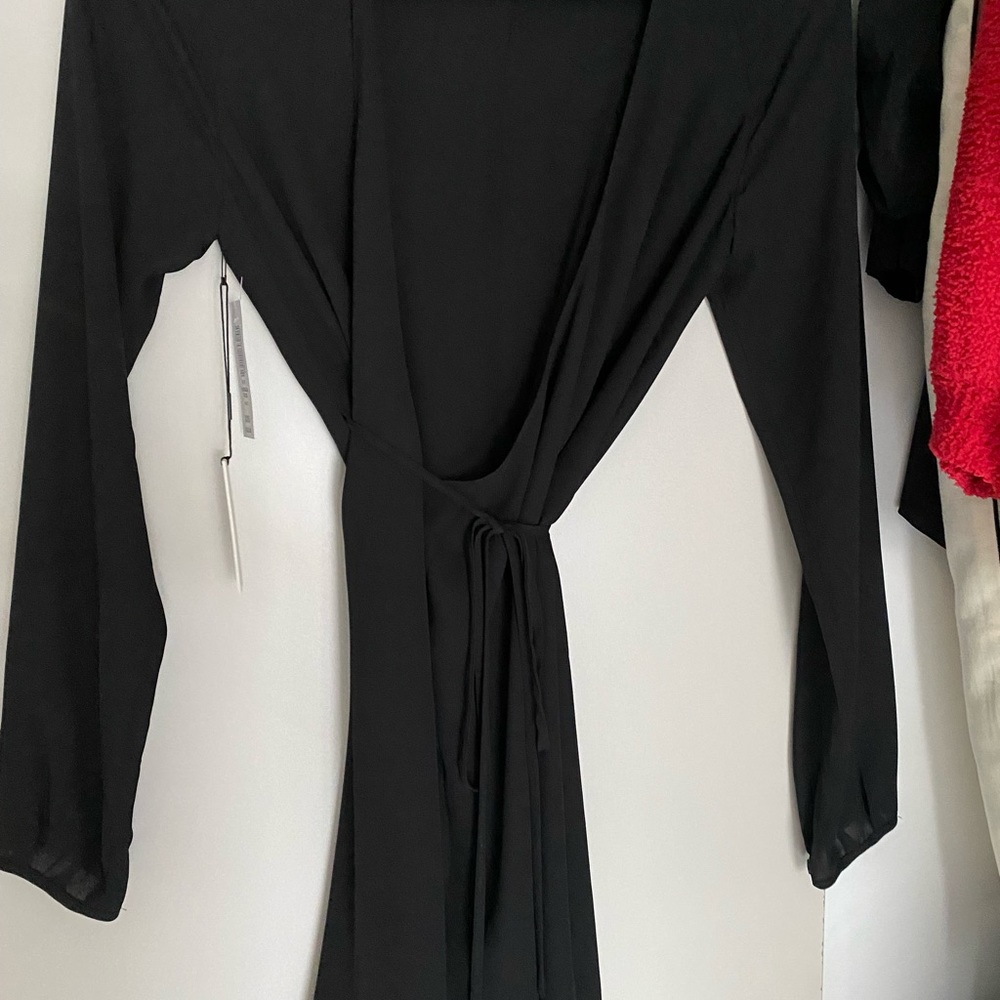Babaton wrap dress NWT - Picture 3 of 3